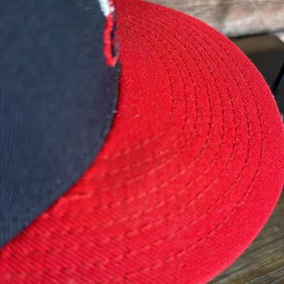 New Era Chicago Bulls Windy City SnapBack Hat - Picture 4 of 8